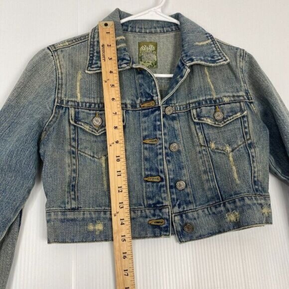 Teens  Distressed Denim Jean Jacket Size Medium see measurements - Picture 3 of 12